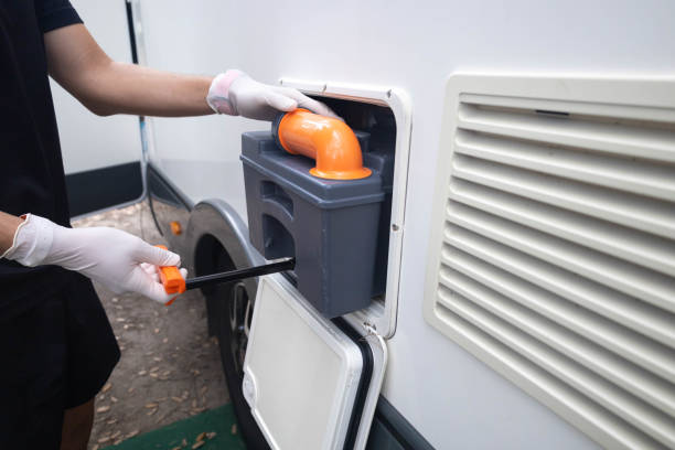 Best Portable toilet rental cost  in Falmouth Foreside, ME